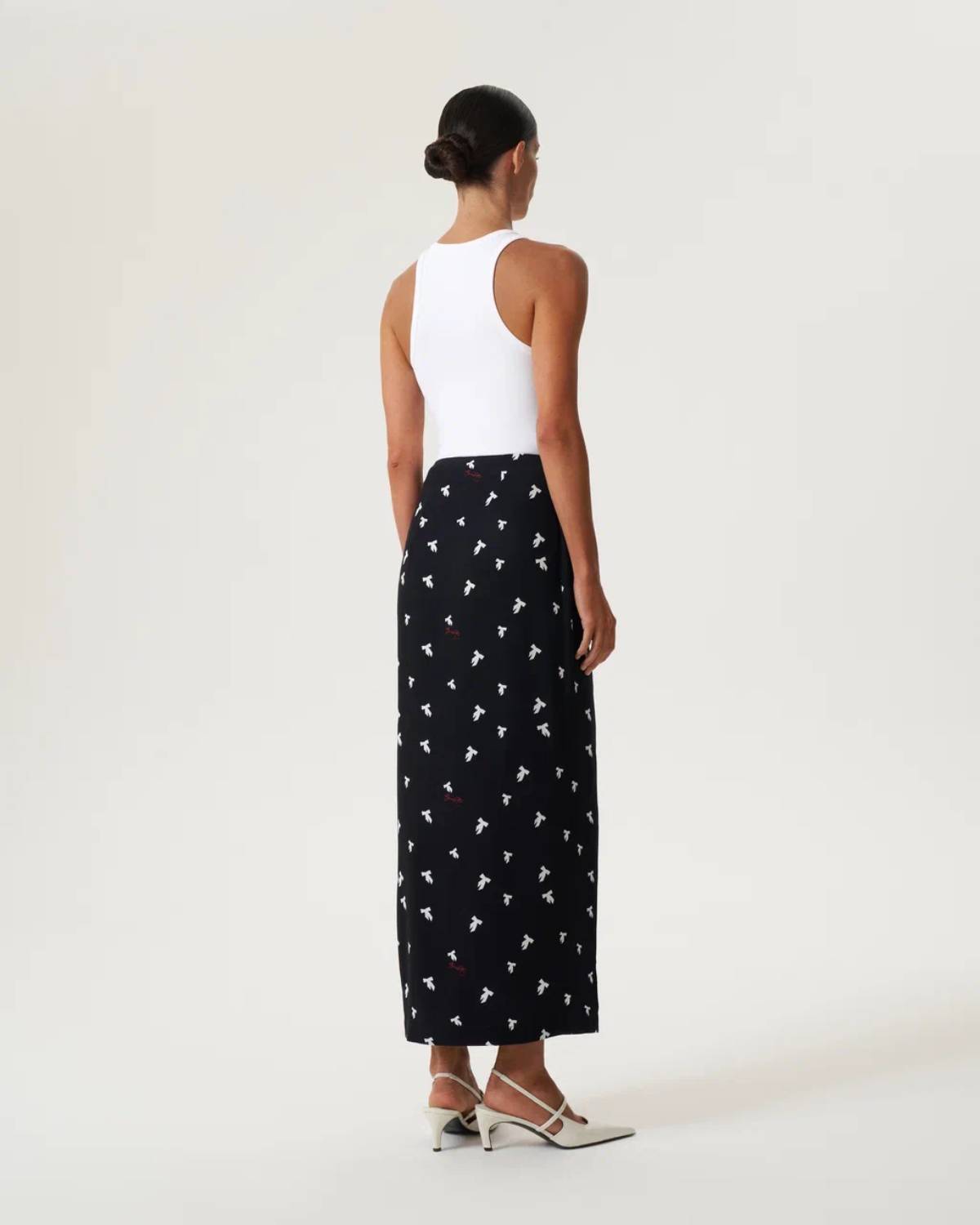 Wrap skirt with bow print