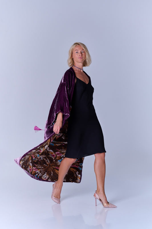 SELFSURE REVERSIBLE SILK-VELVET KIMONO VIOLA